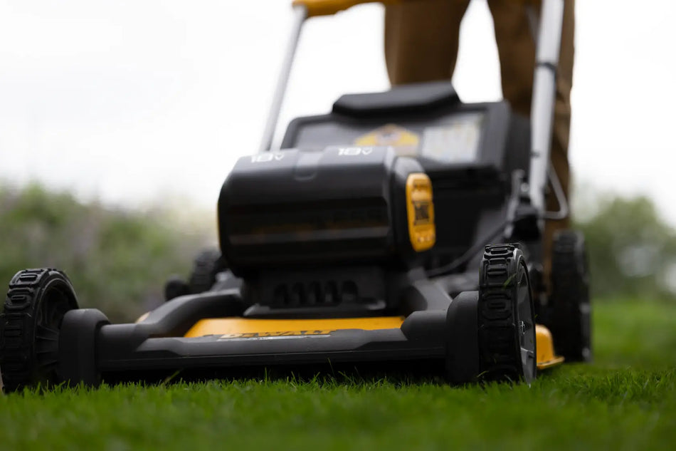 Rasaerba a spinta DEWALT XR 18Vx2 - DCMWP134N-XJ